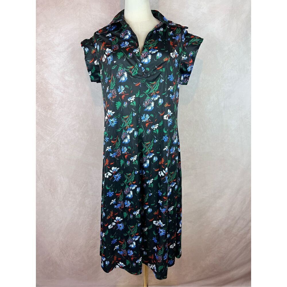Vintage 1970s Mod Floral Dress with Dagger Collar
